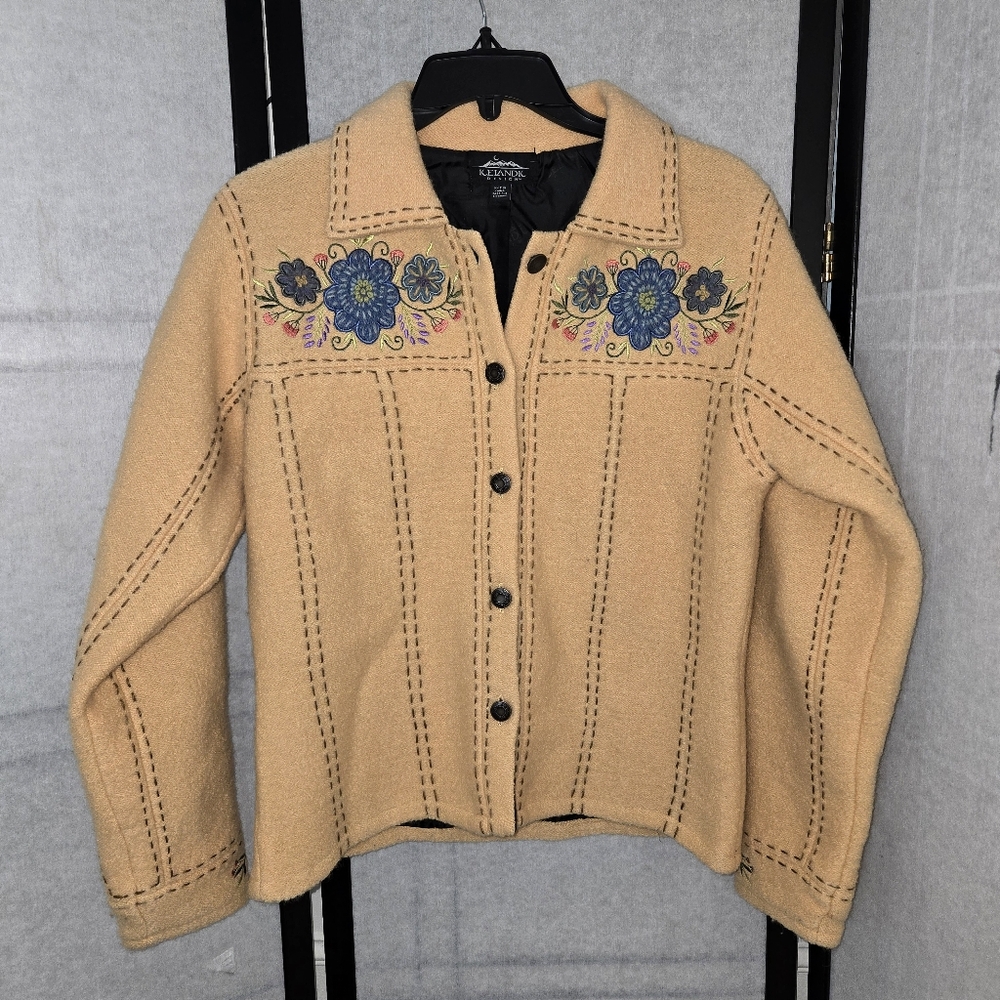 Icelandic Design Yellow Floral Wool Embroidered Shacket Jacket Size Small Boho